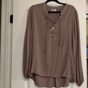 Show Me Your MuMu top